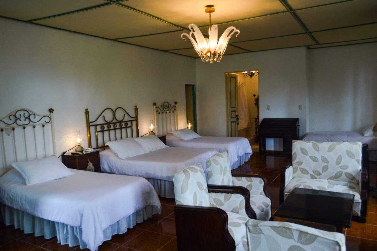 מונטנגרו Finca Hotel Los Girasoles מראה חיצוני תמונה
